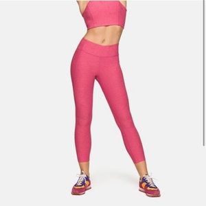 Outdoor voices medium pink leggings
